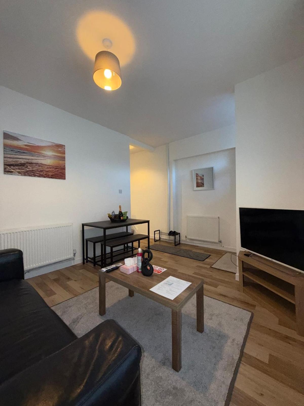Charming 3-Bedroom House Cardiff Kültér fotó